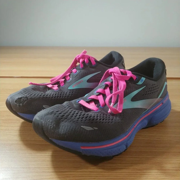 Brooks‎ Shoes  Women's 6 US Black Blue Aruba Pink Ghost 15Running Sneakers FLAW - Picture 1 of 7